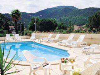 Grand Reine 3*